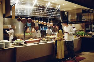クリスマスおよび年末年始のレストラン料金変更のご案内